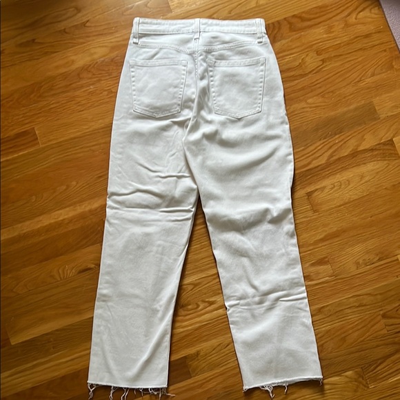 Wild Fable White Distressed Woman’s Jeans - Picture 3 of 4